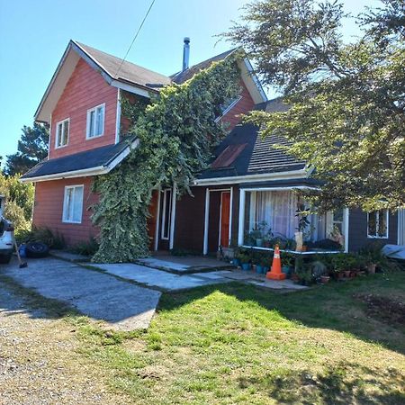 Cabanas Y Hostal Tepual Puerto Montt Esterno foto