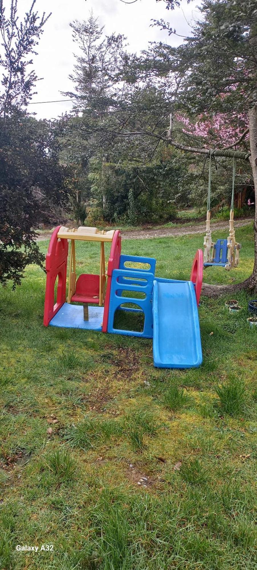 Cabanas Y Hostal Tepual Puerto Montt Esterno foto